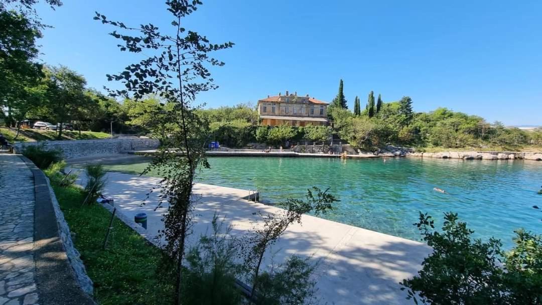 Apartmani Omišalj Екстериор снимка